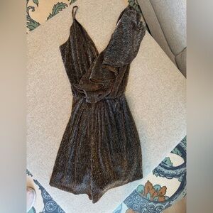 Lush metallic bronze-gold sparkly black flutter sleeve romper small